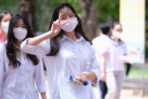 Đề thi tuyển sinh lớp 10 môn Toán 2022 Hà Nội
